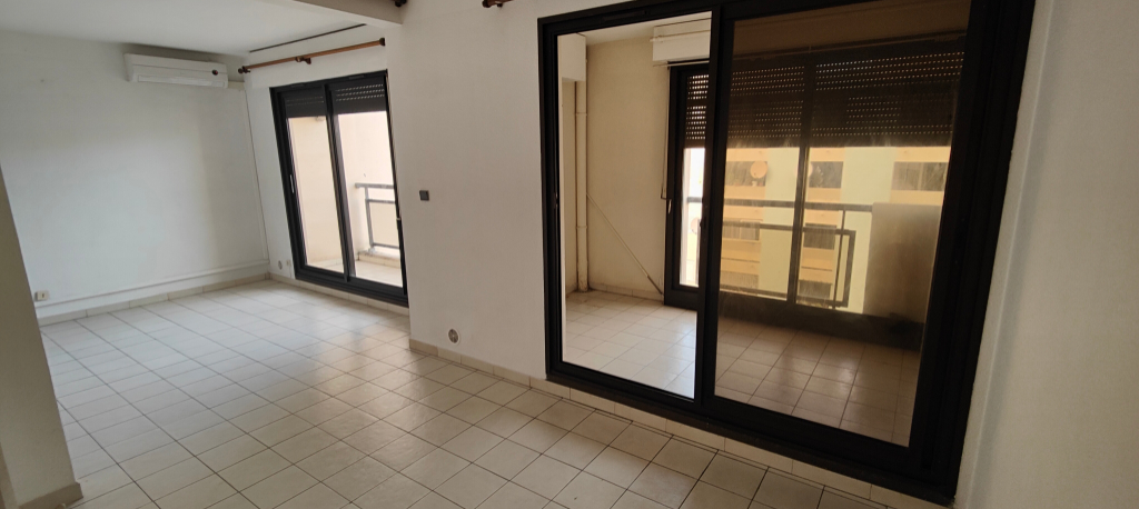 Appartement - SAINT DENIS
