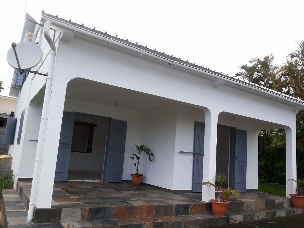 Location Maison-Villa SAINTE MARIE
