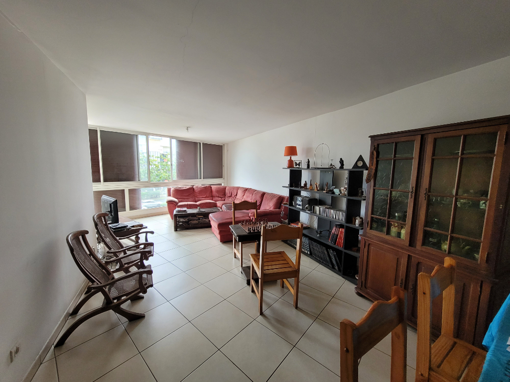 vente achat Appartement SAINTE CLOTILDE 97490