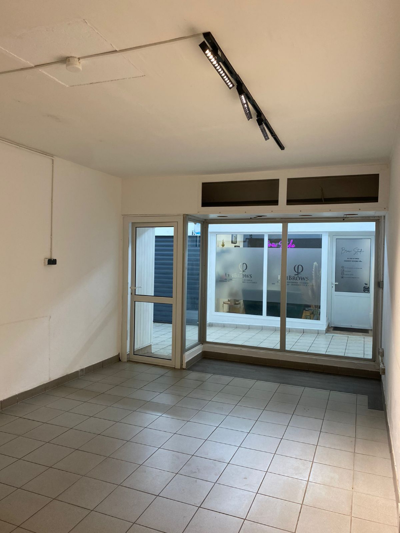 Location Local Commercial SAINT GILLES LES BAINS