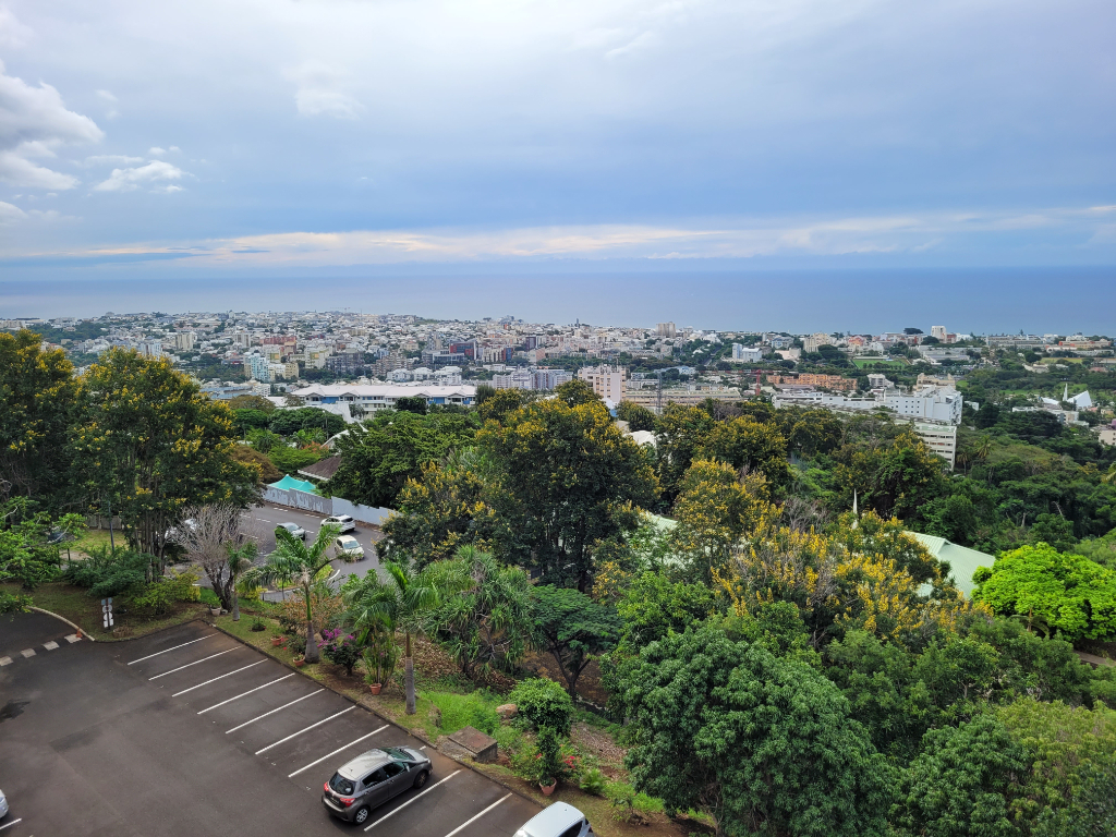 Appartement à vendre SaintDenis et SaintPierre la Réunion Getim