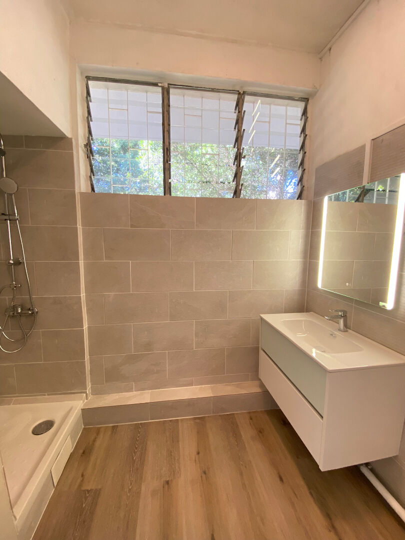 Appartement - SAINT DENIS